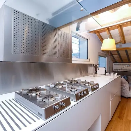 White Symphony Luxury With Terrace Appartement Rome